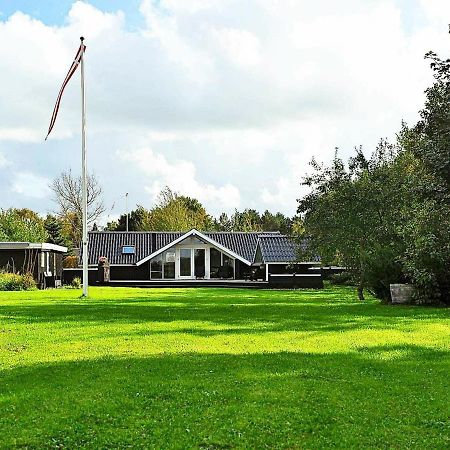 6 Person Holiday Home In Ansager Exterior foto